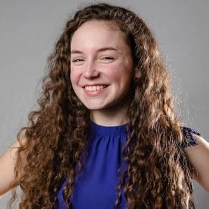 Meet your Posher, Olivia